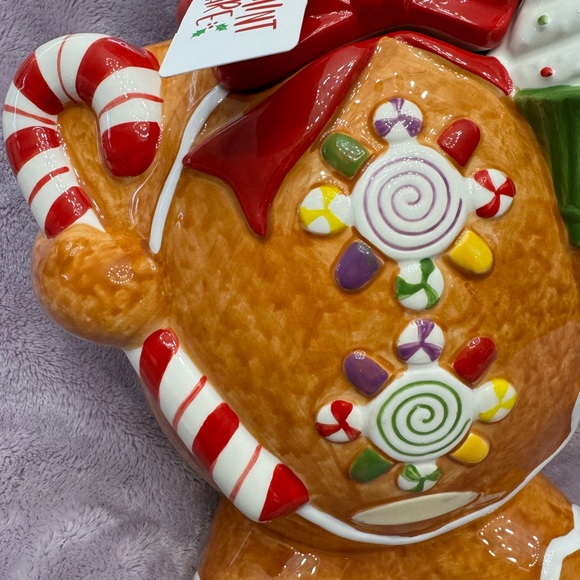 RARE!!!!!!!EXTRA LARGE CHRISTMAS HOLIDAY GINGERBREAD MAN BAKER COOKIE JAR NEW